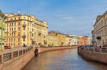Fototapeta na wymiar View of the Moyka river, St. Petersburg