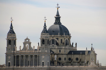 Fototapeta na wymiar Almudena Cathedral, Madrid, Spain.