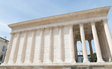 Obraz premium Maison carrée à Nîmes