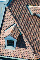 Dachfenster - Gaube - Hausdach mit Schindeln