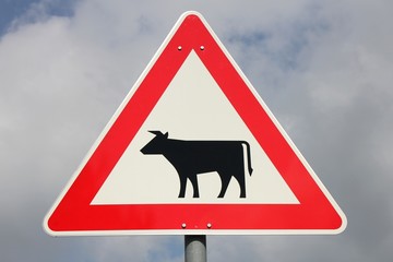 Deutsches Verkehrszeichen: Viehtrieb, Tiere