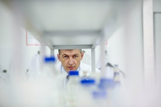 doctor in lab 