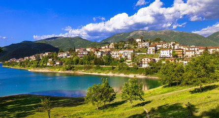 Fototapeta na wymiar Scenic lake Turano and village Colle di Tora, Itay