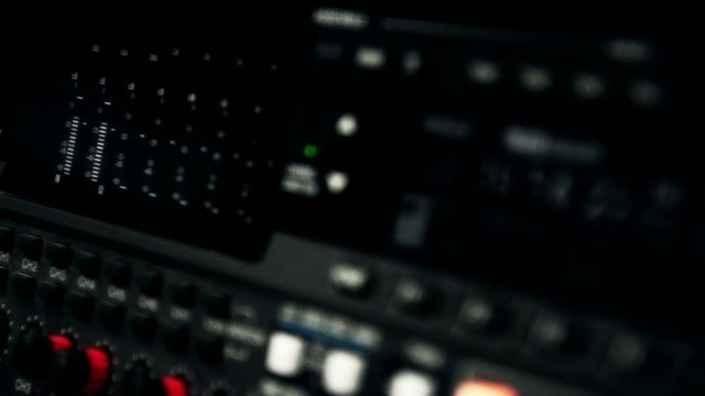 Professional video recorder. Format Betacam. 