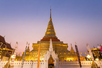 Fototapeta premium Wat Phra That Chae Haeng