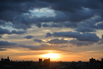 マンションから見る朝日