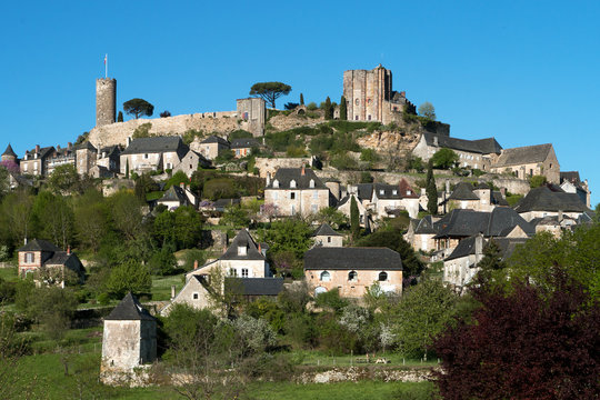 Turenne en Corr&egrave;ze , plus beaux villages de France
