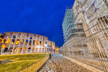 Arco di Costantino - Costantine's Arc near Colosseum - Roma - It