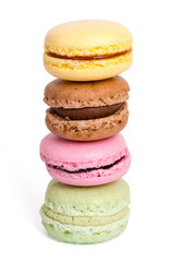 Bunte Macarons isoliert und freigestellt