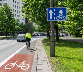 Bicycle path, cyclist, traffic lane - Red, white road marking