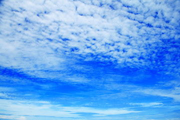 clouds in the blue sky