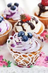 Set of  blueberry and strawberry cupcakes