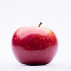 Obraz na płótnie Canvas red ripe apple