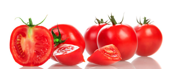 Red tomato slices