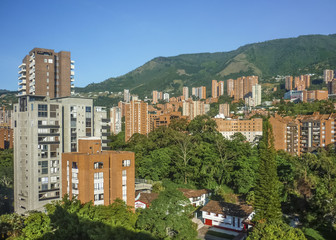 Fototapeta premium Buildings and Mountains in Medellin Colombia