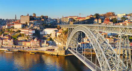 Fototapeta na wymiar Dom Luis bridge, Porto, Portugal