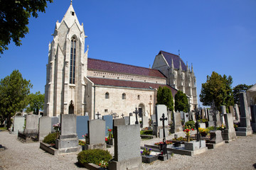 バード・ドイチェ・アルテンブルク村のマリエン教会