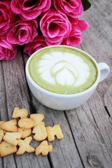 Green tea with milk and crackers delicious