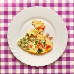 Egg omelette with tomatoes