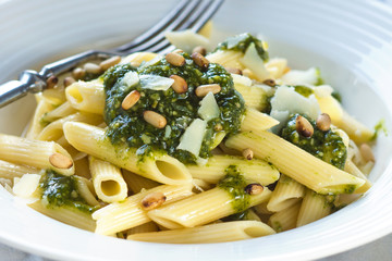 Penne, penne ala pesto genovese