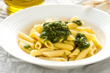 Penne, penne ala pesto genovese