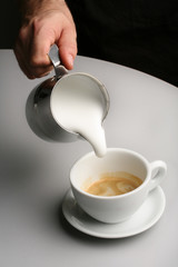 preparazione cappuccino