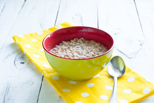 Frischkornbrei Bilder – Durchsuchen 55,911 Archivfotos, Vektorgrafiken ... Frischkornbrei Bilder – Durchsuchen 55,911 Archivfotos, Vektorgrafiken ...