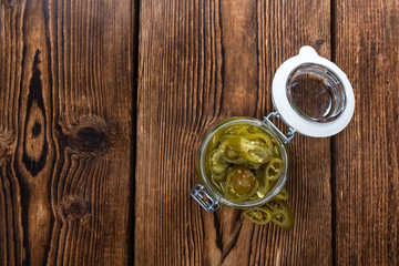 Sliced Japalenos (preserved)