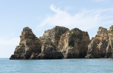 Fototapeta na wymiar rocks and cliff in lagos porugal