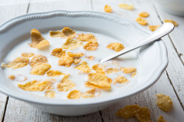 Breakfast with milk and cereal