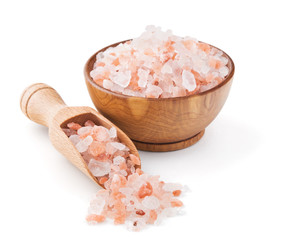 Himalayan pink salt in a wooden bowl - 83310126