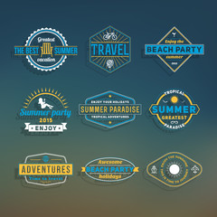 Obraz premium Retro summer vintage label on colorful background