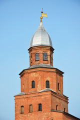 Obraz premium Kokuy tower of the Kremlin at the Veliky Novgorod