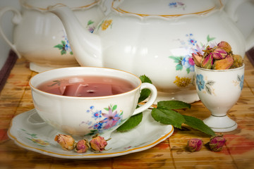 Rose tea