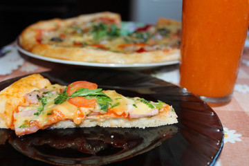 pizza with tomato juice