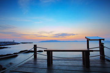 Fototapeta na wymiar beautiful sea scape in morning light of khao leam ya marine nati