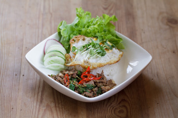thai spicy food basil pork fried rice recipe with egg