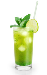 Mojito cocktail with fresh limes