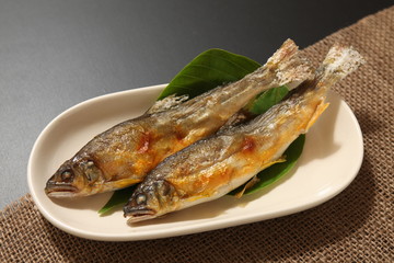 鮎塩焼き