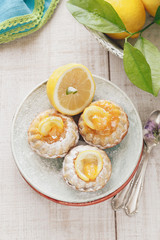  Mini lemon bundt cakes