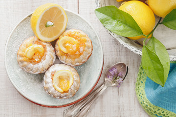  Mini lemon bundt cakes