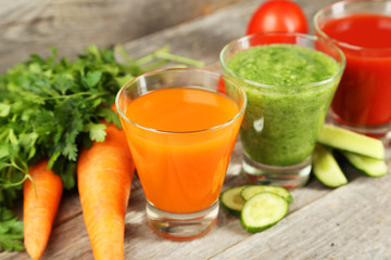 Fresh tomato, carrot and cucumber juice 