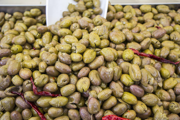 Marinated green Olives