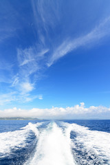 航跡・波しぶき