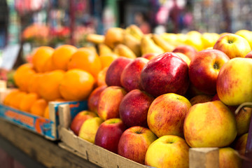 fresh apples in a market