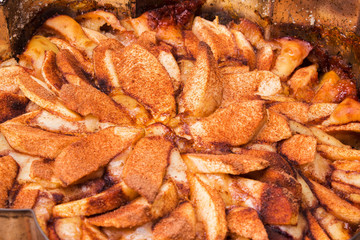 Tart with apples