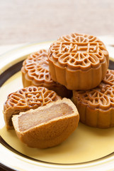 Mid-Autumn Festival moon cake on wooden board