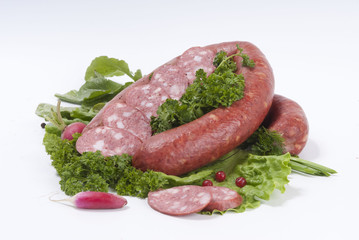 Composition of the smoked sausages and vegetables.