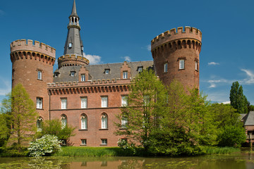 Fototapeta premium Schloss Moyland im Sommer