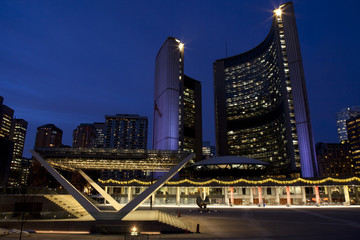 city hall and Nathan Phillips Square in Toronto